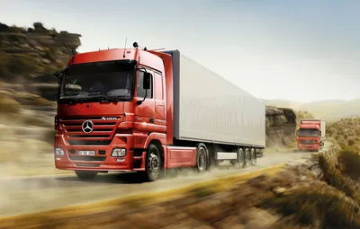 Обои дорога, скорость, дальнобойщики, фуры, mercedes actros, тягачи  картинки на рабочий стол, раздел mercedes - скачать картинки