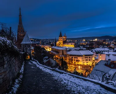 Обои для рабочего стола Германия Esslingen Зима Вечер Ночные Дома картинки