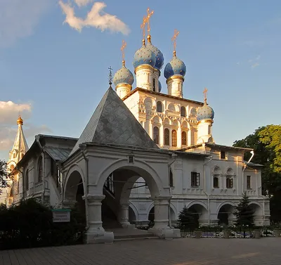 Церковь Казанской иконы Божьей матери в Коломенском: описание, история, фото,  точный адрес картинки