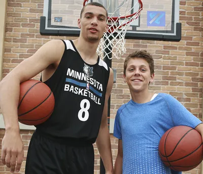 Dunk King Zach LaVine заглядывает на Kirby Buckets - SI Kids: спортивные новости для детей, детские игры и многое другое картинки