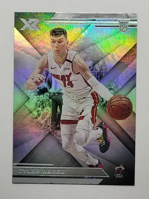 Баскетбольная карточка Panini Chronicles XR Tyler Herro Rookie 2019-2020 – Elevate Sports Cards картинки