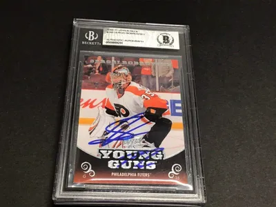 Amazon.com: Сергей Бобровский подписал 2010-11 Upper Deck Young Guns RC #240 Auto Beckett COA B — хоккейные карточки: коллекционные предметы и изобразительное искусство картинки