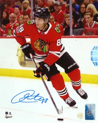 Патрик Кейн - Подписанное фото 8x10 Blackhawks Red Action - NHL Auctions картинки