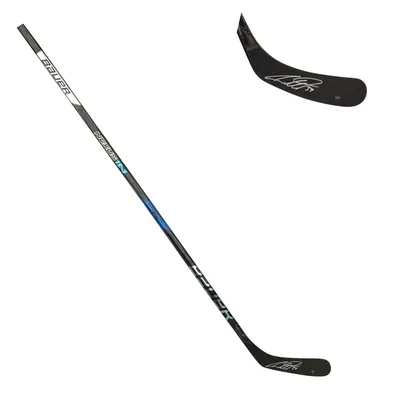 Игровая модель Auston Matthews Toronto Maple Leafs с автографом Bauer Rookie Hockey Stick with \ картинки