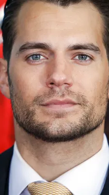 Скачать 1080x2160 henry cavill, прислонившись к стене, дым, фотосессия, honor 7x, honor 9 lite, honor view 10 обои, картинки 1080x2160, 16827 картинки