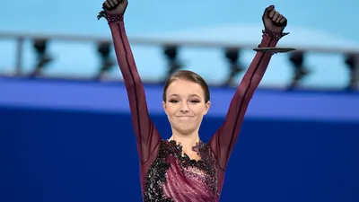 Анна Щербакова выиграла короткую программу юниорского чемпионата мира.  Трусова - вторая: Спорт: Облгазета картинки