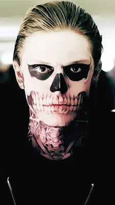 Пин на доске EVAN PETERS AESTHETIC CUTE HOT RARE ICON WALLPAPER картинки