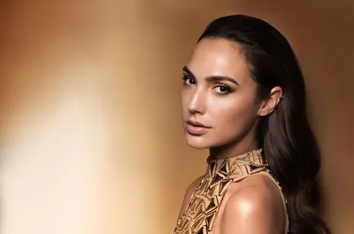 Gal Gadot Wallpapers HD APK для Android картинки