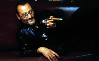 Обои Жан Рено, Jean Reno, Juan Moreno y Herrera Jiménez, кавалер ордена Почетного легиона, французский актер картинки на рабочий стол, раздел мужчины - скачать картинки