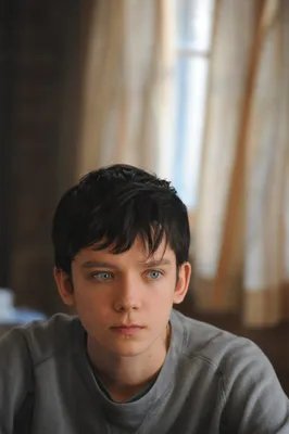 ✧экраны блокировки✧ — экраны блокировки asa Butterfield, сфотографированные... картинки