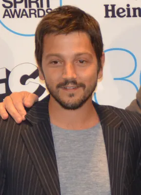 Diego Luna Smiling Hd Hd Diego Luna Imágenes por Kenn1 | Испанские изображения картинки