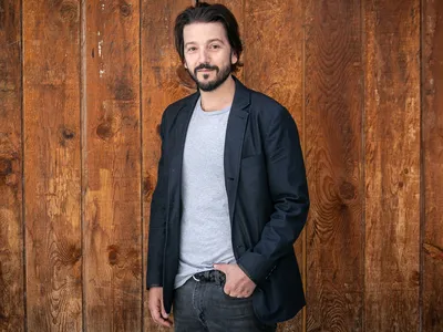 Скачать 1280x900 narcos: mexico, телешоу, diego luna, 2018, широкоформатные обои, картинки 1280x900, 15360 картинки