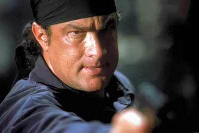 Скачать бесплатно Steven Seagal автора MichaelBulygin на [730x1095] для ПК, мобильных и планшетов | Исследуйте 96+ обоев Стивена Сигала | Обои Стивена Джеррарда, Обои Вселенная Стивена, Обои Стивена Тайлера картинки