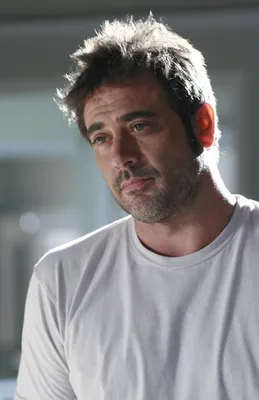 Скачать обои Jeffrey Dean Morgan, 4k, 2020, американский актер, кинозвезды, американские знаменитости, белые неоновые огни, креатив, Jeffrey Dean Morgan 4K для монитора с разрешением 3840x2400. Высококачественные обои HD картинки картинки