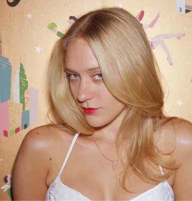 Звезды, которые осветлили брови | Chloe sevigny style, Chloe sevigny, Выбеленные брови картинки