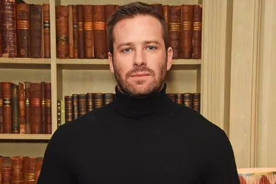 Предложение: Armie Hammer verlässt Making-of-Miniserie über Der Pate картинки