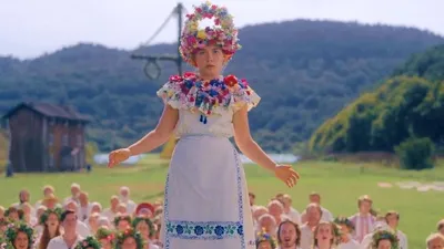 GoodFellas The Show - \"Midsommar\" (2019) -> Режиссер Ари Астер ~ Красочная сказка ~ ......................... ............ #Мидсоммар #АриАстер #Тайна #Драма #Ужасы #Кинематография #ФлоренсПью | Фейсбук картинки