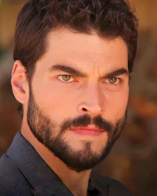 🖤^ ' @akinakinozu #akinakinozu #akinakinozu , #hercai | Милые актеры, Турецкие мужчины, Актеры картинки