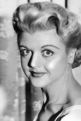 Bekannt aus \"Mord ist ihr Hobby\": Schauspielikone Angela Lansbury ist tot | WEB.DE картинки