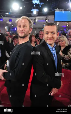 Dany Boon le grand bain стоковые фотографии и изображения высокого разрешения - Alamy картинки