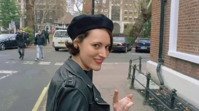 Смотреть 73 вопроса с Фиби Уоллер Бридж на Fleabag и многое другое | Vogue Индия картинки