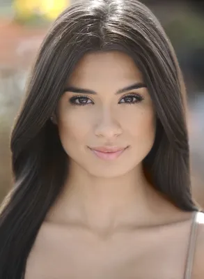 Скачать обои Diane Guerrero, 4k, лицо, фотосессия, брюнетка, американская актриса, портрет, американская знаменитость, красивая женщина для монитора с разрешением 3840x2400. Высококачественные обои HD картинки картинки