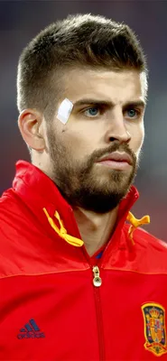 Gerard Pique Обои - ФК Барселона Обои (22614921) - Fanpop картинки