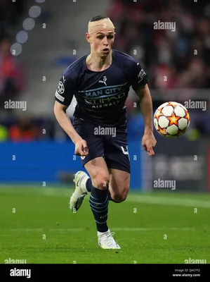 Скачать обои Phil Foden, Manchester City FC, English footballer, midfielder, Premier League, England, soccer, blue stone background, grunge art для монитора с разрешением 2880x1800. Высококачественные обои HD картинки картинки