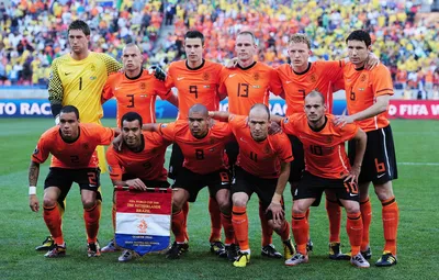 Обои футбол, football, robben, holland team, van persie, sneider картинки на рабочий стол, раздел спорт - скачать картинки