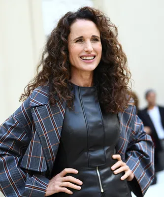 Andie MacDowell в Лос-Анджелесе Фото 1483563158 | Шаттерсток картинки