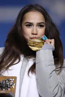 Алина Загитова — Короткая программа — Кубок Ростелекома 2018 — Фото Марии Катешовой картинки