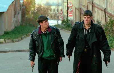 Russians With Attitude on Twitter: \"Friday movie recommendation: «Жмурки»  (\"Dead Man's Bluff\") by Aleksei Balabanov of \"Brother\" fame. A black  comedy/ buddy crime movie about banditry \u0026amp; capitalism in 90's Russia.  Brilliant картинки