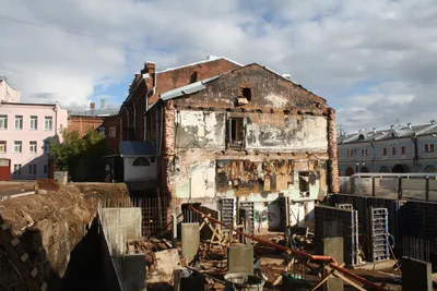 File:Destroyed building. Kirov. Russia. Разрушенное здание. Киров. Россия -  panoramio.jpg - Wikimedia Commons картинки