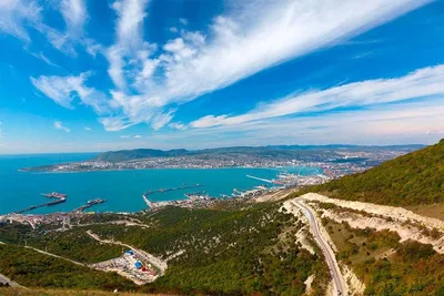 Пляж Кристалл, Новороссийск. Краснодарский край. - «🏖Немноголюдный пляж  даже в сезон, с самой мелкой галькой в Новороссийске💙Кафе на пляже, фото  меню с ценами🍕🍟🍔» | отзывы картинки