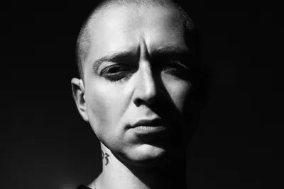 Oxxxymiron — слушать онлайн бесплатно на Яндекс Музыке в хорошем качестве картинки