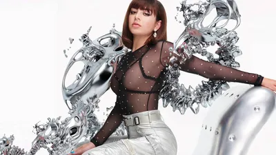 Скачать обои Charli Xcx 5 на утренней обложке картинки