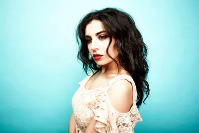 57098 Charli XCX HD - Редкая галерея HD обоев картинки