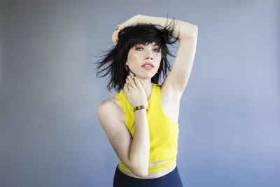 Carly Rae Jepsen #2015 канадская певица Carly RAE Jepsen The Huffington Post #4K #wallpaper #hdwallpaper #desktop | Carly rae jepsen, Темные волосы, Синие волосы картинки