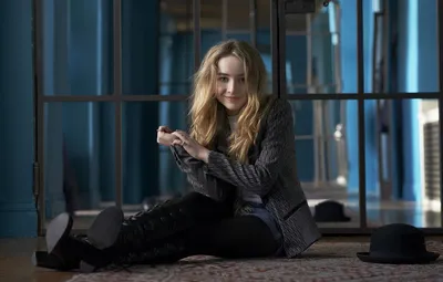 Скачать обои Sabrina Carpenter, певица, актриса, красивая женщина, блондинка для монитора с разрешением 2880x1800. Высококачественные обои HD картинки картинки