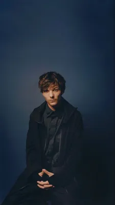 Скачать обои Louis Tomlinson Media Player Aesthetic картинки