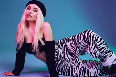 30+ Ava Max HD Wallpapers и Hintergründe картинки