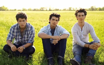 Jonas Brothers Wallpapers - Топ бесплатных фонов Jonas Brothers картинки