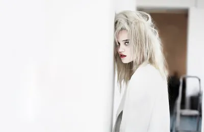 обои : Sky Ferreira, актриса, Певец, блондинка, длинные волосы, Женщины с тенями, Губная помада 2000x1500 - izmirli - 1683035 - красивые картинки - WallHere картинки