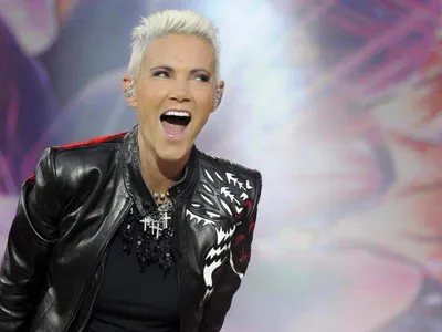 Файл:Мари Фредрикссон из Roxette вживую на Odderøya Live 2012.jpg — Wikimedia Commons картинки