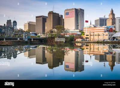 Newark nj skyline hi-res стоковые фотографии и изображения - Alamy картинки