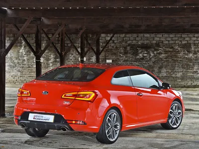 Kia Cerato Koup ZA-spec 2014 обои (2048x1536) картинки