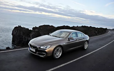 BMW 6 Series Gran Coupe Обои спереди и сбоку | BMW 6 серии Gran Coupe спереди и сбоку стоковые фото картинки