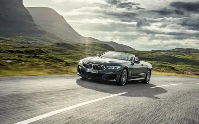 Обои для рабочего стола: BMW 8 Series Convertible 2560x1600 картинки