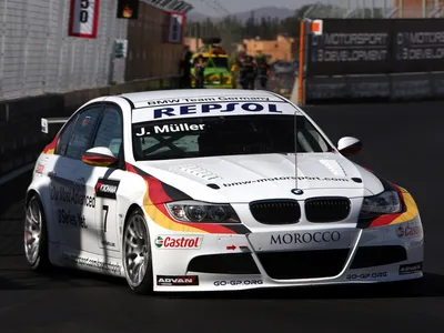 BMW 320si WTCC Седан (E90) '2009–11 картинки