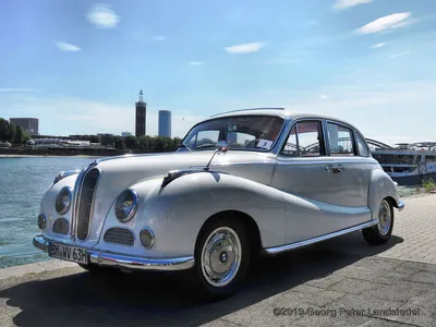 Файл:22 июля 2007 г. BMW 502 — кабриолет Baur в Монтабауре (01a small r).jpg — Wikimedia Commons картинки